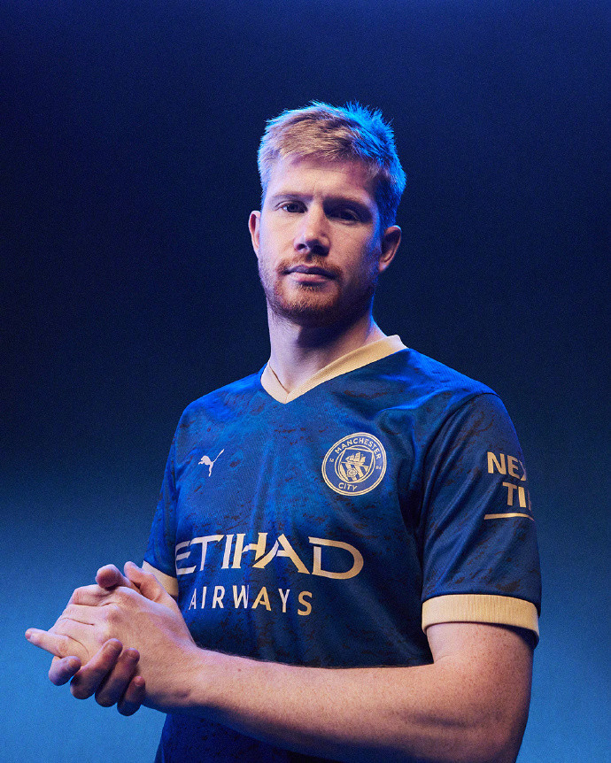 罗马主场2-0力克萨索洛，苏莱3分钟连造两球