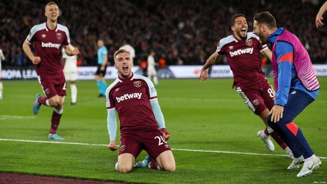 阿德巴约29分力挽狂澜！热火惊险逆转太阳终结三连败