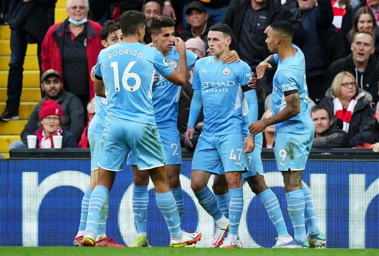 冠军诞生！恭喜深圳WBG勇夺和平精英香港邀请赛总冠军！